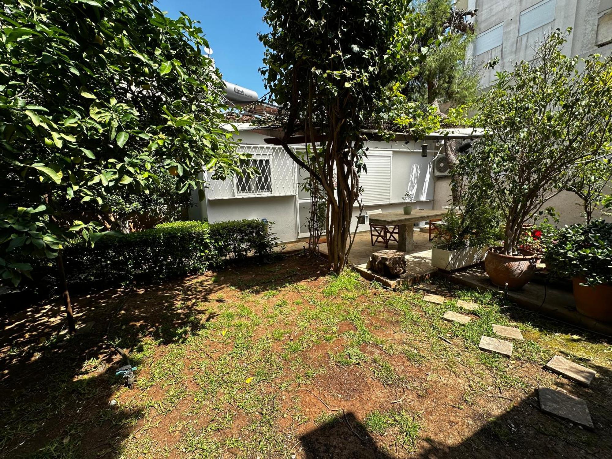 Appartement Antonis'S Garden House à Athènes Extérieur photo